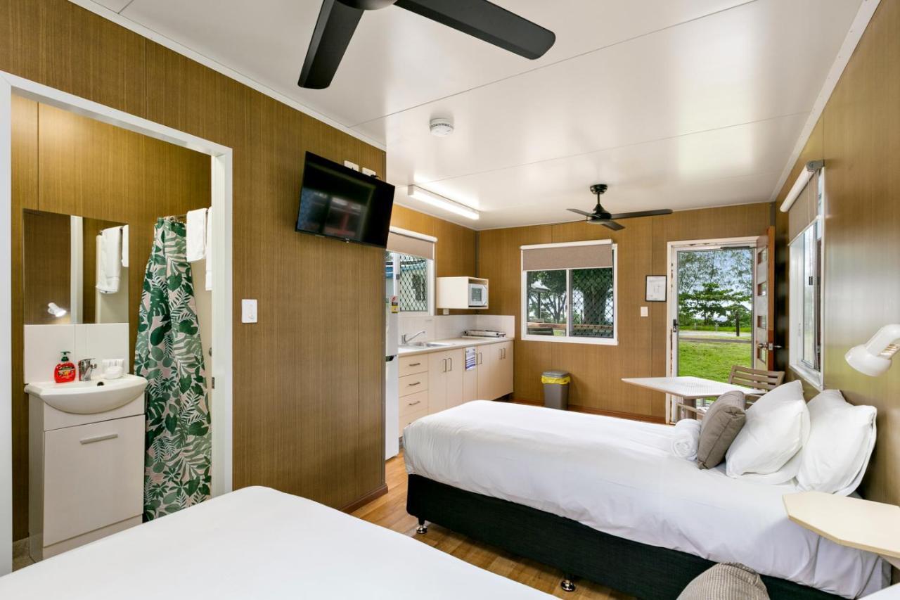 Bali Hai Child Free Holiday Park มิชชันบีช ภายนอก รูปภาพ