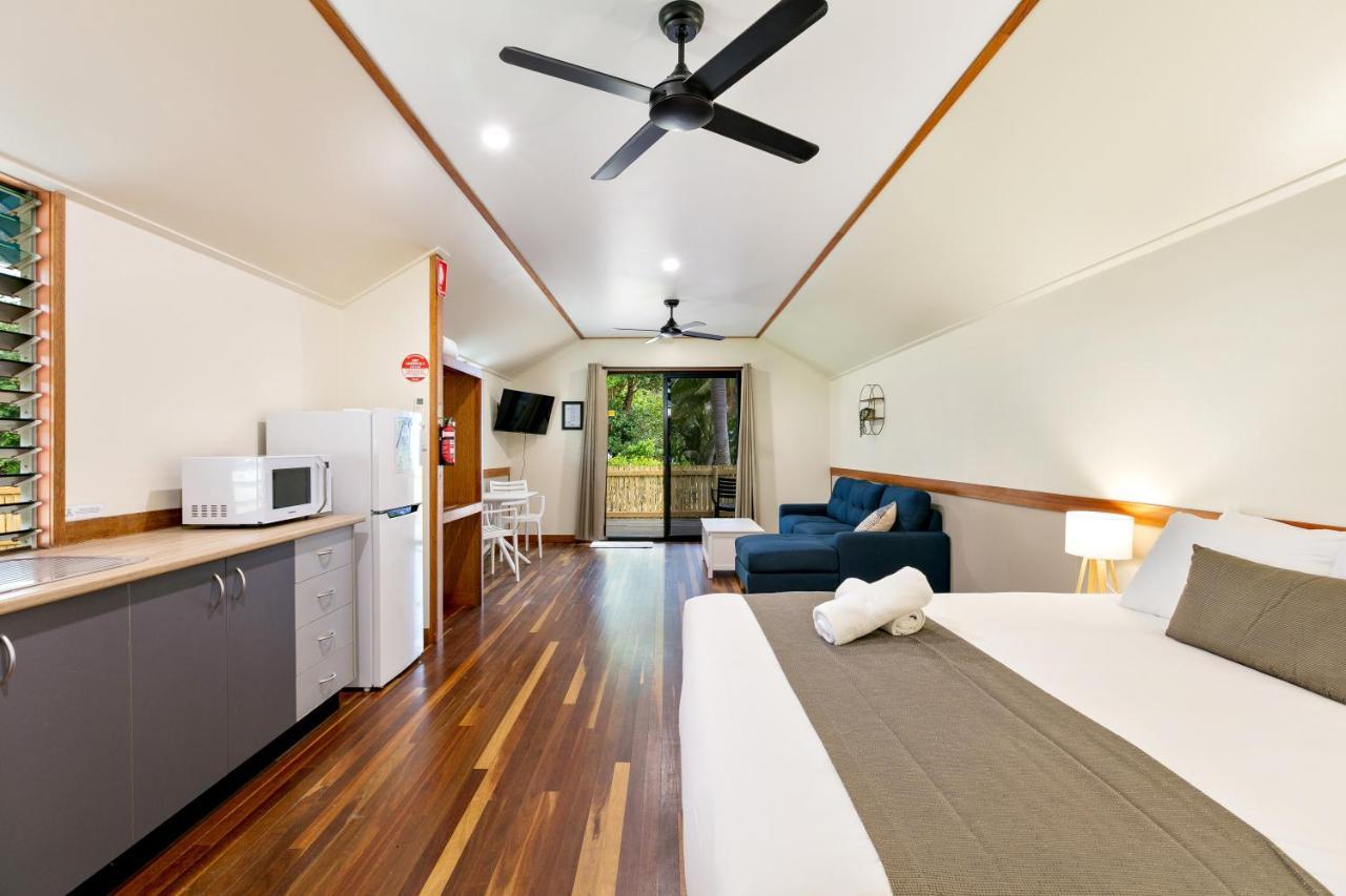 Bali Hai Child Free Holiday Park มิชชันบีช ภายนอก รูปภาพ